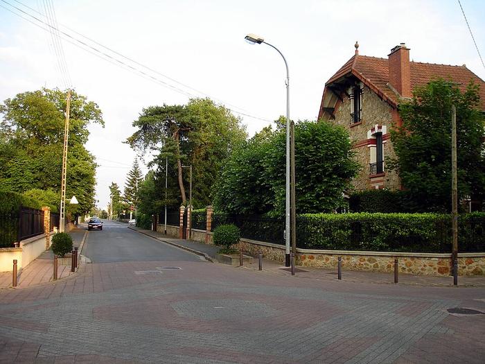 Beauchamp - Immobilier - CENTURY La Voie Romaine - avenue Pasteur