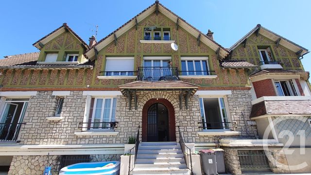 Appartement F7 à vendre - 7 pièces - 156.0 m2 - PIERRELAYE - 95 - ILE-DE-FRANCE - Century 21 La Voie Romaine Appartement F7 à vendre - 7 pièces - 156.0 m2 - PIERRELAYE - 95 - ILE-DE-FRANCE - Century 21 La Voie Romaine