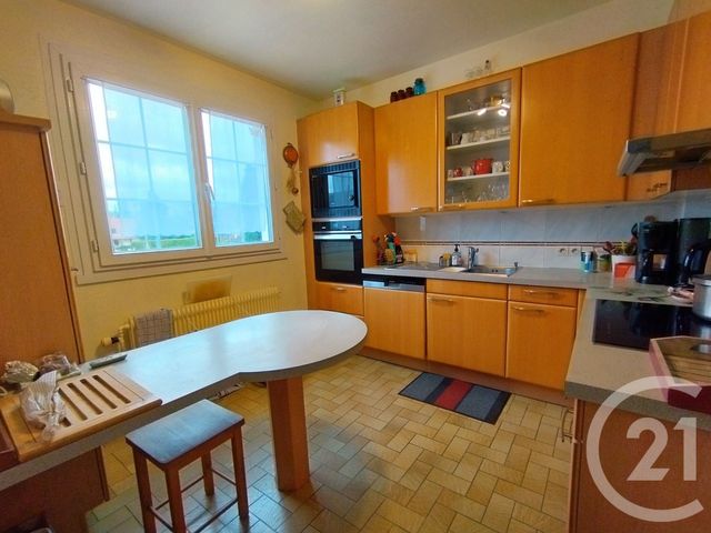 maison à vendre - 7 pièces - 151.06 m2 - PIERRELAYE - 95 - ILE-DE-FRANCE - Century 21 La Voie Romaine