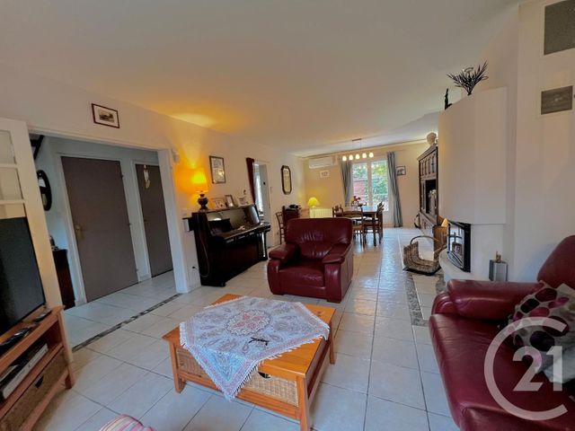 maison à vendre - 7 pièces - 135.17 m2 - BEAUCHAMP - 95 - ILE-DE-FRANCE - Century 21 La Voie Romaine