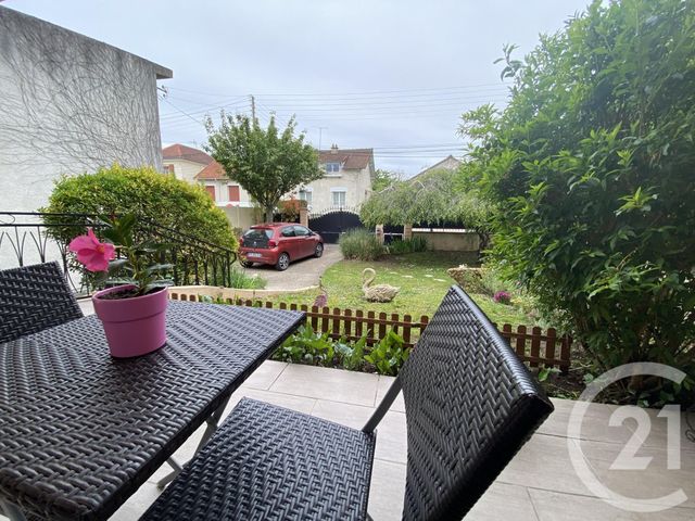 maison à vendre - 7 pièces - 143.7 m2 - BEAUCHAMP - 95 - ILE-DE-FRANCE - Century 21 La Voie Romaine maison à vendre - 7 pièces - 143.7 m2 - BEAUCHAMP - 95 - ILE-DE-FRANCE - Century 21 La Voie Romaine