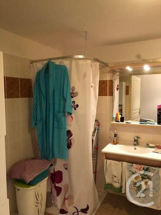 Afficher la photo en grand Appartement F2 à vendre - 2 pièces - 42.25 m2 - PIERRELAYE - 95 - ILE-DE-FRANCE - Century 21 La Voie Romaine
