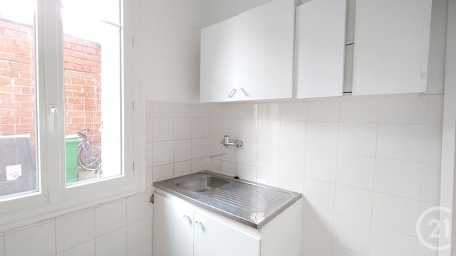 Afficher la photo en grand Appartement F1 à vendre - 1 pièce - 24.04 m2 - ASNIERES SUR SEINE - 92 - ILE-DE-FRANCE - Century 21 La Voie Romaine