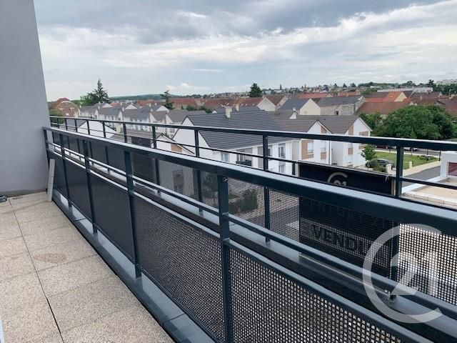 Afficher la photo en grand Appartement F4 à vendre - 4 pièces - 80.0 m2 - PIERRELAYE - 95 - ILE-DE-FRANCE - Century 21 La Voie Romaine
