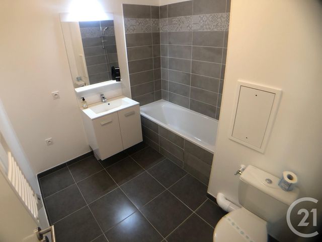 Afficher la photo en grand Appartement F1 à vendre - 1 pièce - 34.5 m2 - BEAUCHAMP - 95 - ILE-DE-FRANCE - Century 21 La Voie Romaine