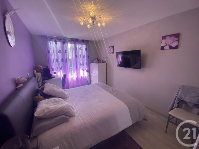 Afficher la photo en grand Appartement F2 à vendre - 2 pièces - 52.84 m2 - BEAUCHAMP - 95 - ILE-DE-FRANCE - Century 21 La Voie Romaine