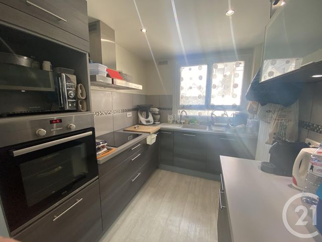 Afficher la photo en grand Appartement F2 à vendre - 2 pièces - 52.84 m2 - BEAUCHAMP - 95 - ILE-DE-FRANCE - Century 21 La Voie Romaine