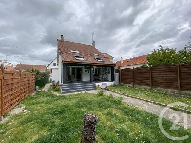 maison à vendre - 6 pièces - 132.5 m2 - BEAUCHAMP - 95 - ILE-DE-FRANCE - Century 21 La Voie Romaine maison à vendre - 6 pièces - 132.5 m2 - BEAUCHAMP - 95 - ILE-DE-FRANCE - Century 21 La Voie Romaine