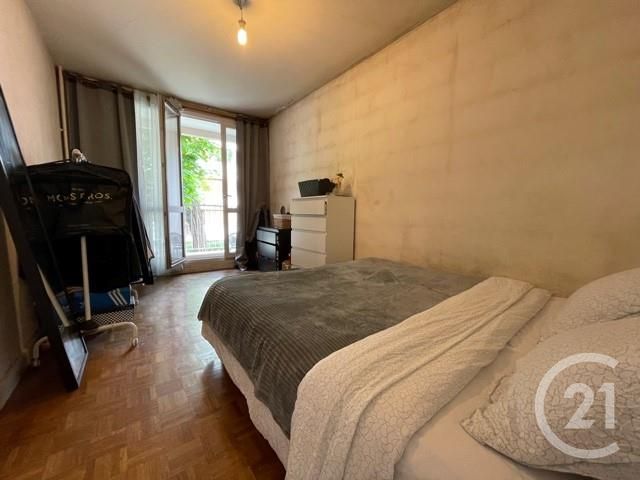 Afficher la photo en grand appartement à vendre - 3 pièces - 72.0 m2 - BEAUCHAMP - 95 - ILE-DE-FRANCE - Century 21 La Voie Romaine