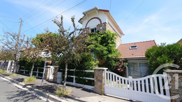 Afficher la photo en grand maison à vendre - 7 pièces - 179.0 m2 - BEAUCHAMP - 95 - ILE-DE-FRANCE - Century 21 La Voie Romaine