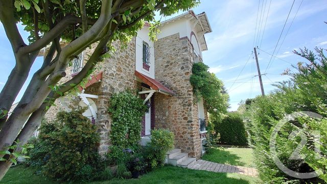 Afficher la photo en grand maison à vendre - 7 pièces - 179.0 m2 - BEAUCHAMP - 95 - ILE-DE-FRANCE - Century 21 La Voie Romaine