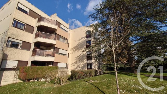 Appartement à vendre - 5 pièces - 101.75 m2 - BEAUCHAMP - 95 - ILE-DE-FRANCE - Century 21 La Voie Romaine