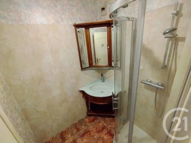 Appartement à vendre - 5 pièces - 101.75 m2 - BEAUCHAMP - 95 - ILE-DE-FRANCE - Century 21 La Voie Romaine