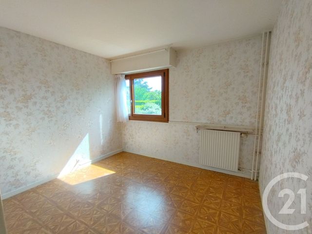 Appartement à vendre - 5 pièces - 101.75 m2 - BEAUCHAMP - 95 - ILE-DE-FRANCE - Century 21 La Voie Romaine