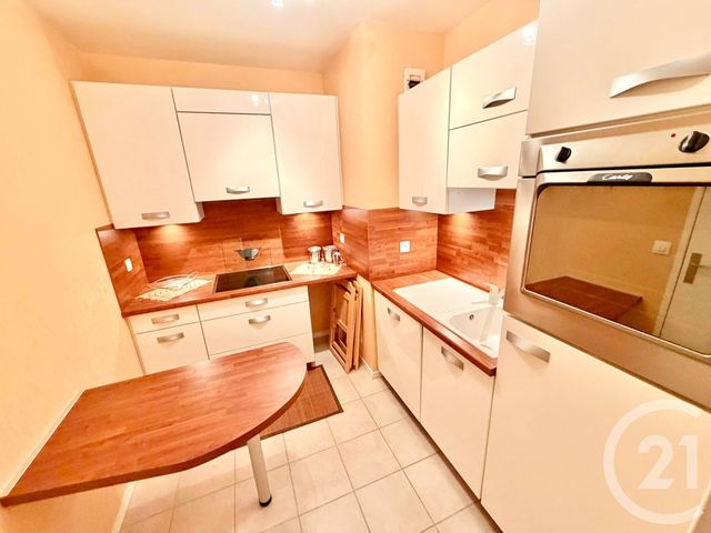 Appartement F2 à vendre - 2 pièces - 41.0 m2 - BEAUCHAMP - 95 - ILE-DE-FRANCE - Century 21 La Voie Romaine