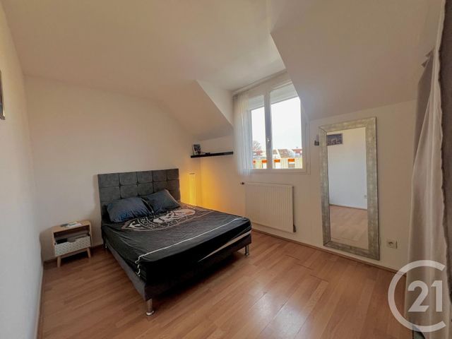 Appartement Duplex à vendre - 3 pièces - 56.5 m2 - MONTIGNY LES CORMEILLES - 95 - ILE-DE-FRANCE - Century 21 La Voie Romaine
