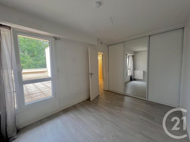 maison à vendre - 6 pièces - 105.0 m2 - LE PLESSIS BOUCHARD - 95 - ILE-DE-FRANCE - Century 21 La Voie Romaine