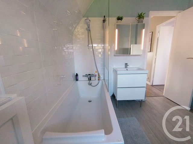 maison à vendre - 6 pièces - 135.0 m2 - LIVILLIERS - 95 - ILE-DE-FRANCE - Century 21 La Voie Romaine