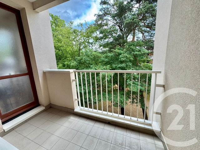 Appartement F3 à vendre - 3 pièces - 73.21 m2 - BEAUCHAMP - 95 - ILE-DE-FRANCE - Century 21 La Voie Romaine