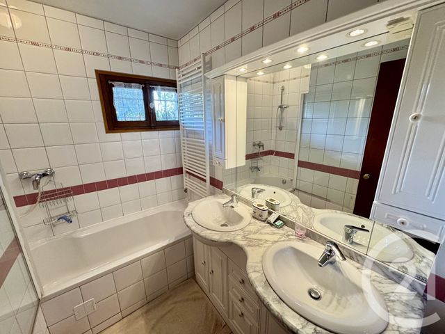 maison à vendre - 8 pièces - 238.1 m2 - BEAUCHAMP - 95 - ILE-DE-FRANCE - Century 21 La Voie Romaine