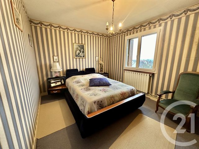 Afficher la photo en grand maison à vendre - 7 pièces - 163.0 m2 - PIERRELAYE - 95 - ILE-DE-FRANCE - Century 21 La Voie Romaine