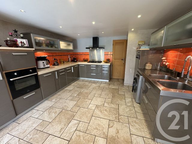 maison à vendre - 8 pièces - 212.01 m2 - PIERRELAYE - 95 - ILE-DE-FRANCE - Century 21 La Voie Romaine