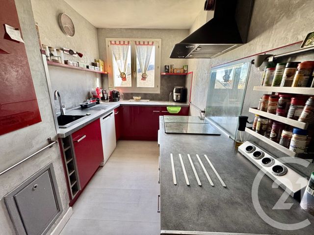 Appartement Duplex à vendre - 4 pièces - 83.72 m2 - BEAUCHAMP - 95 - ILE-DE-FRANCE - Century 21 La Voie Romaine