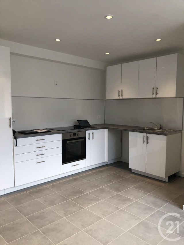 Appartement à vendre - 6 pièces - 118.62 m2 - BEAUCHAMP - 95 - ILE-DE-FRANCE - Century 21 La Voie Romaine