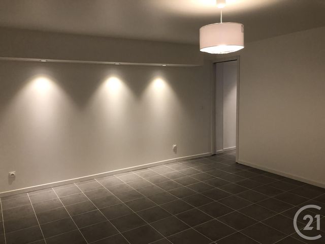 Appartement à vendre - 6 pièces - 118.62 m2 - BEAUCHAMP - 95 - ILE-DE-FRANCE - Century 21 La Voie Romaine