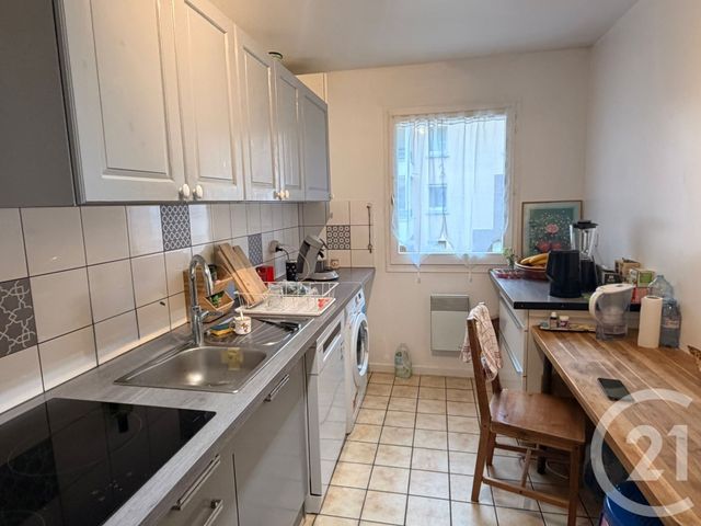 Appartement F3 à vendre - 3 pièces - 68.0 m2 - BEAUCHAMP - 95 - ILE-DE-FRANCE - Century 21 La Voie Romaine