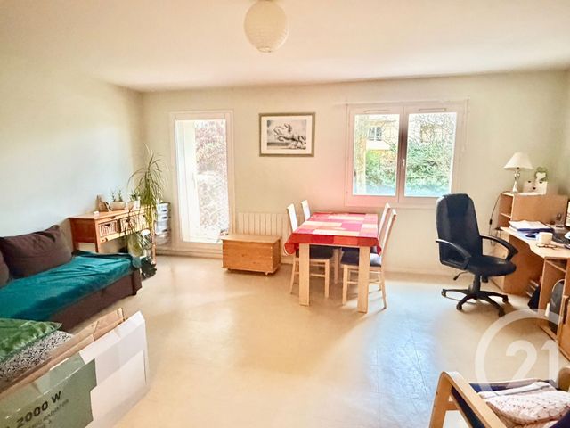 Appartement F3 à vendre - 3 pièces - 68.0 m2 - BEAUCHAMP - 95 - ILE-DE-FRANCE - Century 21 La Voie Romaine