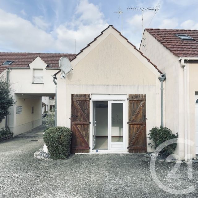 Appartement F4 à vendre - 4 pièces - 77.21 m2 - PIERRELAYE - 95 - ILE-DE-FRANCE - Century 21 La Voie Romaine