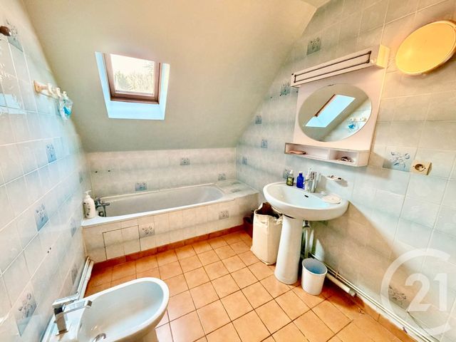 maison à vendre - 8 pièces - 145.06 m2 - PIERRELAYE - 95 - ILE-DE-FRANCE - Century 21 La Voie Romaine