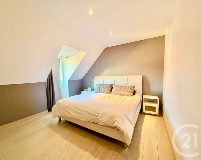 maison à vendre - 8 pièces - 145.06 m2 - PIERRELAYE - 95 - ILE-DE-FRANCE - Century 21 La Voie Romaine