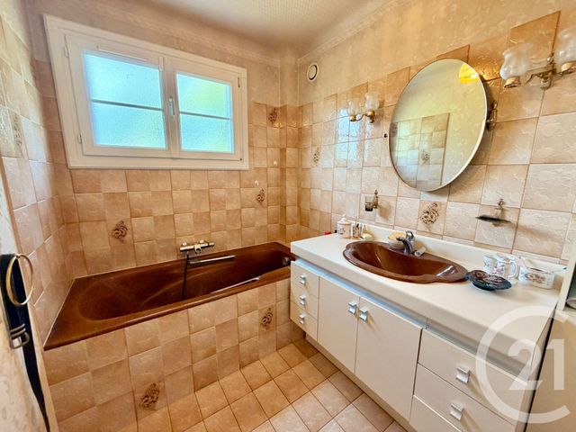 maison à vendre - 8 pièces - 106.42 m2 - BEAUCHAMP - 95 - ILE-DE-FRANCE - Century 21 La Voie Romaine