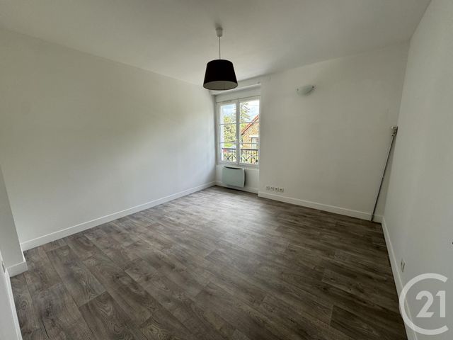 Appartement F3 à louer - 3 pièces - 67.16 m2 - BEAUCHAMP - 95 - ILE-DE-FRANCE - Century 21 La Voie Romaine