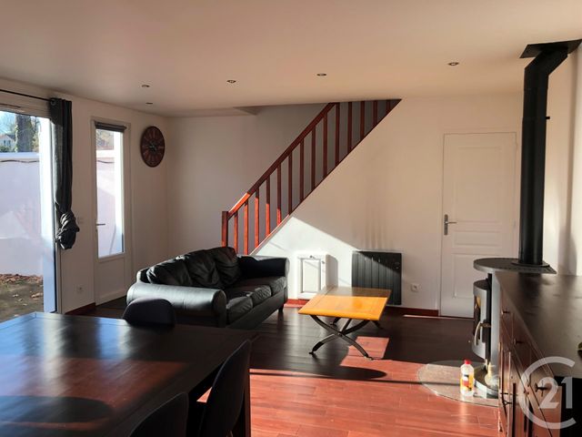 maison à louer - 2 pièces - 43.77 m2 - BEAUCHAMP - 95 - ILE-DE-FRANCE - Century 21 La Voie Romaine