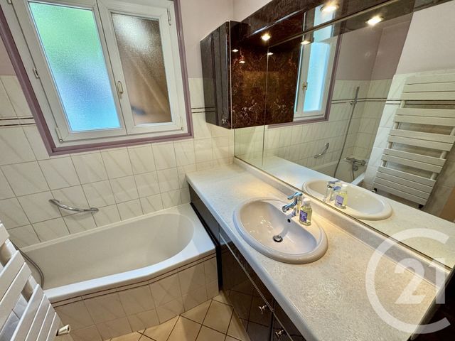 maison à louer - 5 pièces - 95.11 m2 - BEAUCHAMP - 95 - ILE-DE-FRANCE - Century 21 La Voie Romaine