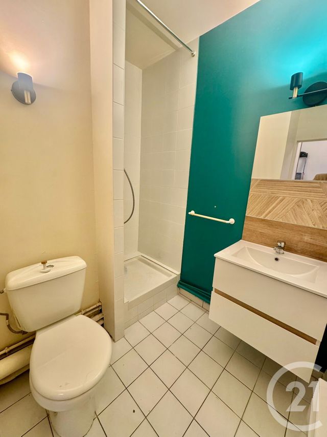 Appartement F1 à louer - 1 pièce - 24.7 m2 - PONTOISE - 95 - ILE-DE-FRANCE - Century 21 La Voie Romaine