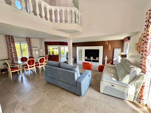 maison à vendre - 7 pièces - 128.4 m2 - BEAUCHAMP - 95 - ILE-DE-FRANCE - Century 21 La Voie Romaine