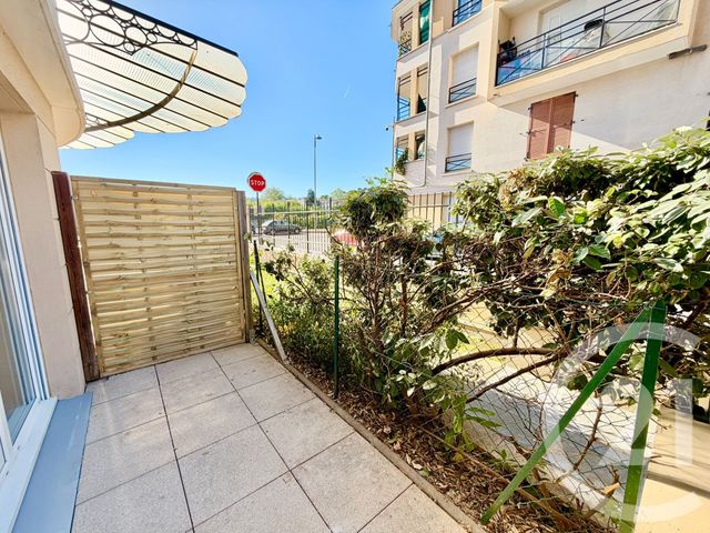 Appartement F3 à vendre - 3 pièces - 54.39 m2 - FRANCONVILLE LA GARENNE - 95 - ILE-DE-FRANCE - Century 21 La Voie Romaine