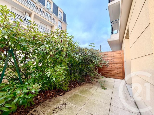 Appartement F3 à vendre - 3 pièces - 54.39 m2 - FRANCONVILLE LA GARENNE - 95 - ILE-DE-FRANCE - Century 21 La Voie Romaine