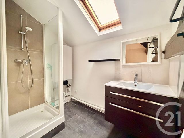 Appartement F2 à louer - 3 pièces - 53.2 m2 - BEAUCHAMP - 95 - ILE-DE-FRANCE - Century 21 La Voie Romaine