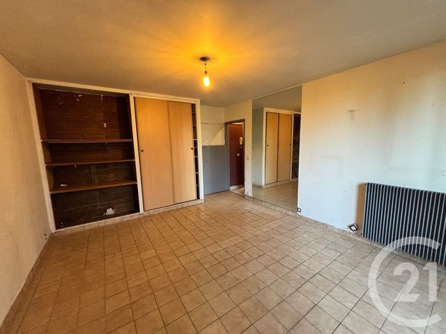 Appartement F3 à vendre - 3 pièces - 63.69 m2 - MONTIGNY LES CORMEILLES - 95 - ILE-DE-FRANCE - Century 21 La Voie Romaine