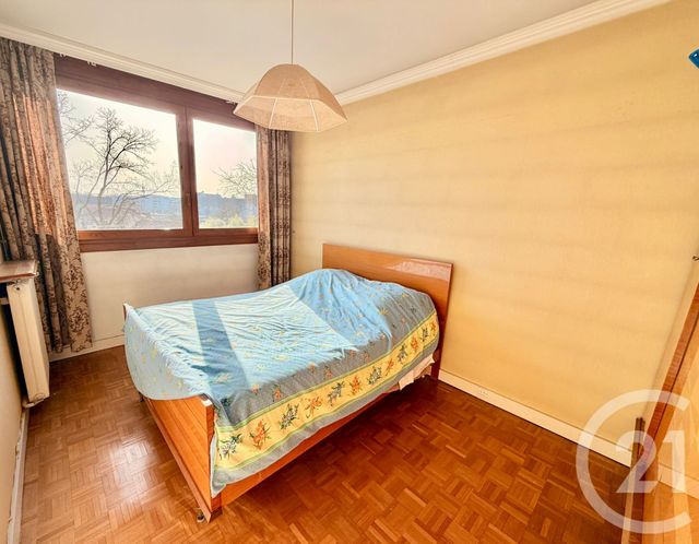 Appartement F4 à vendre - 4 pièces - 86.35 m2 - BEAUCHAMP - 95 - ILE-DE-FRANCE - Century 21 La Voie Romaine