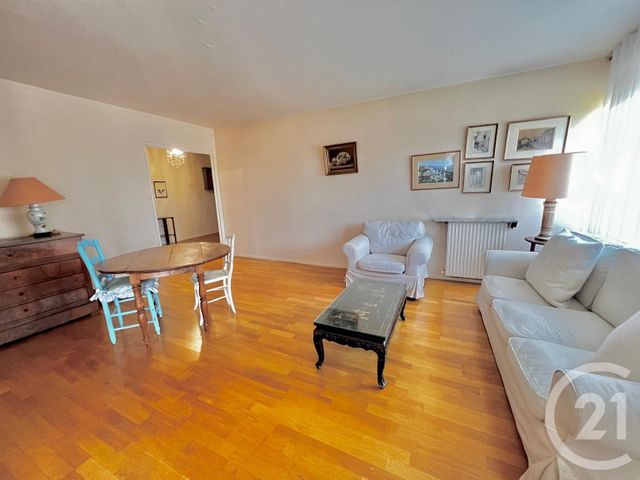 Appartement F4 à vendre - 4 pièces - 90.0 m2 - BEAUCHAMP - 95 - ILE-DE-FRANCE - Century 21 La Voie Romaine