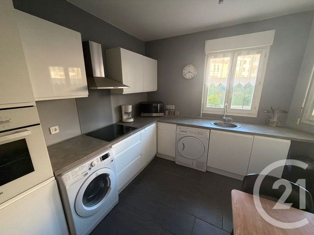 Appartement F2 à vendre - 2 pièces - 51.1 m2 - BEAUCHAMP - 95 - ILE-DE-FRANCE - Century 21 La Voie Romaine