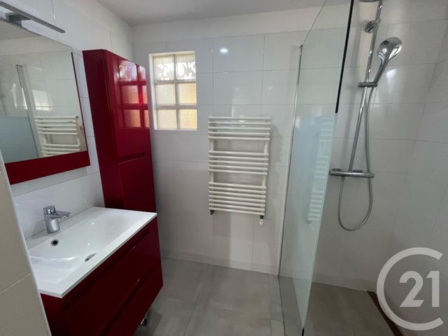 Appartement F2 à louer - 2 pièces - 35.8 m2 - TAVERNY - 95 - ILE-DE-FRANCE - Century 21 La Voie Romaine