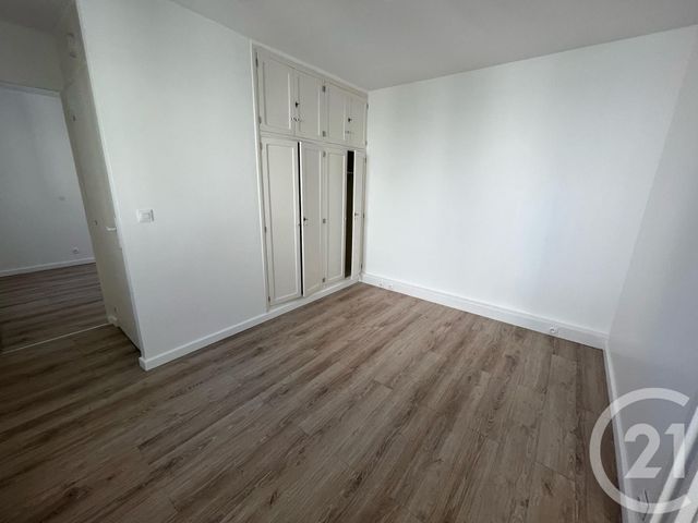 Appartement F2 à louer - 2 pièces - 35.8 m2 - TAVERNY - 95 - ILE-DE-FRANCE - Century 21 La Voie Romaine