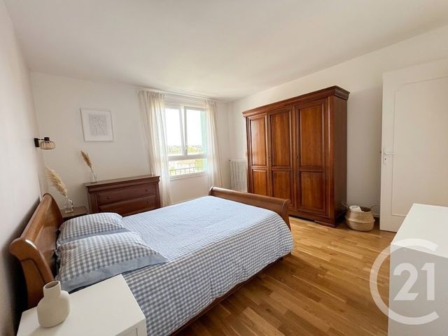Appartement F4 à louer - 4 pièces - 85.1 m2 - TAVERNY - 95 - ILE-DE-FRANCE - Century 21 La Voie Romaine